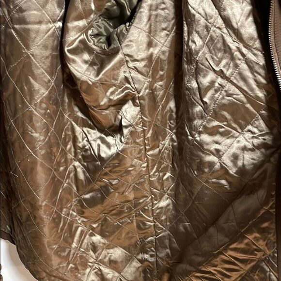 Classic Brown Pea Coat with Timeless Design - Picture 9 of 9